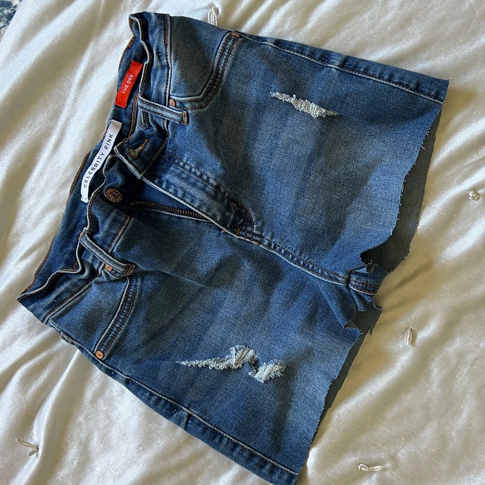 Celebrity Pink cut off shorts, Size 3